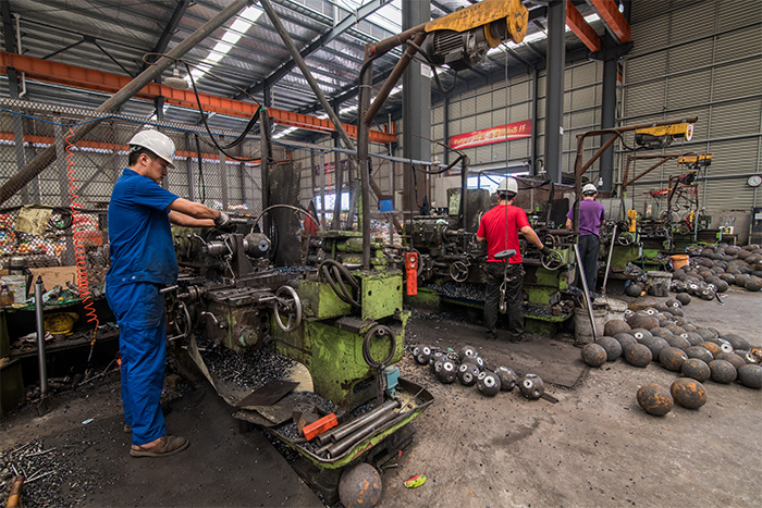 丹东网架配件车间